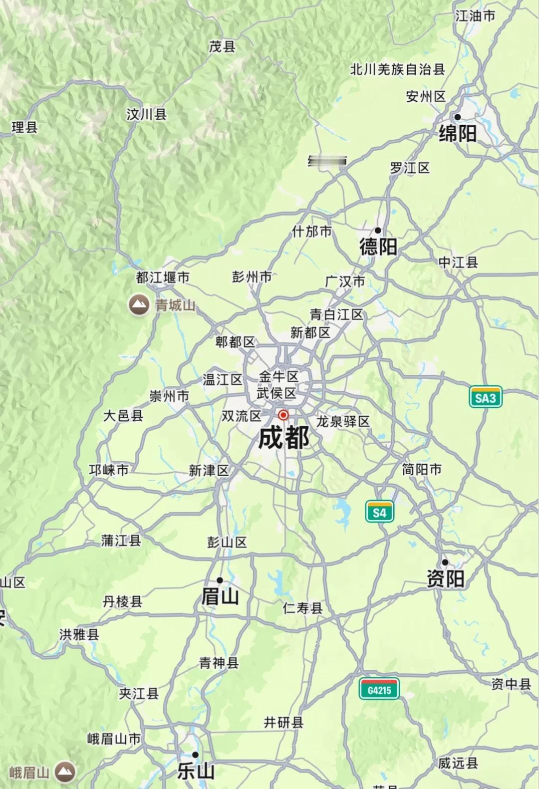 成都的野心不只在西南，从地理禀赋看武汉的“九省通衢”依托长江水运与京广铁路，是国