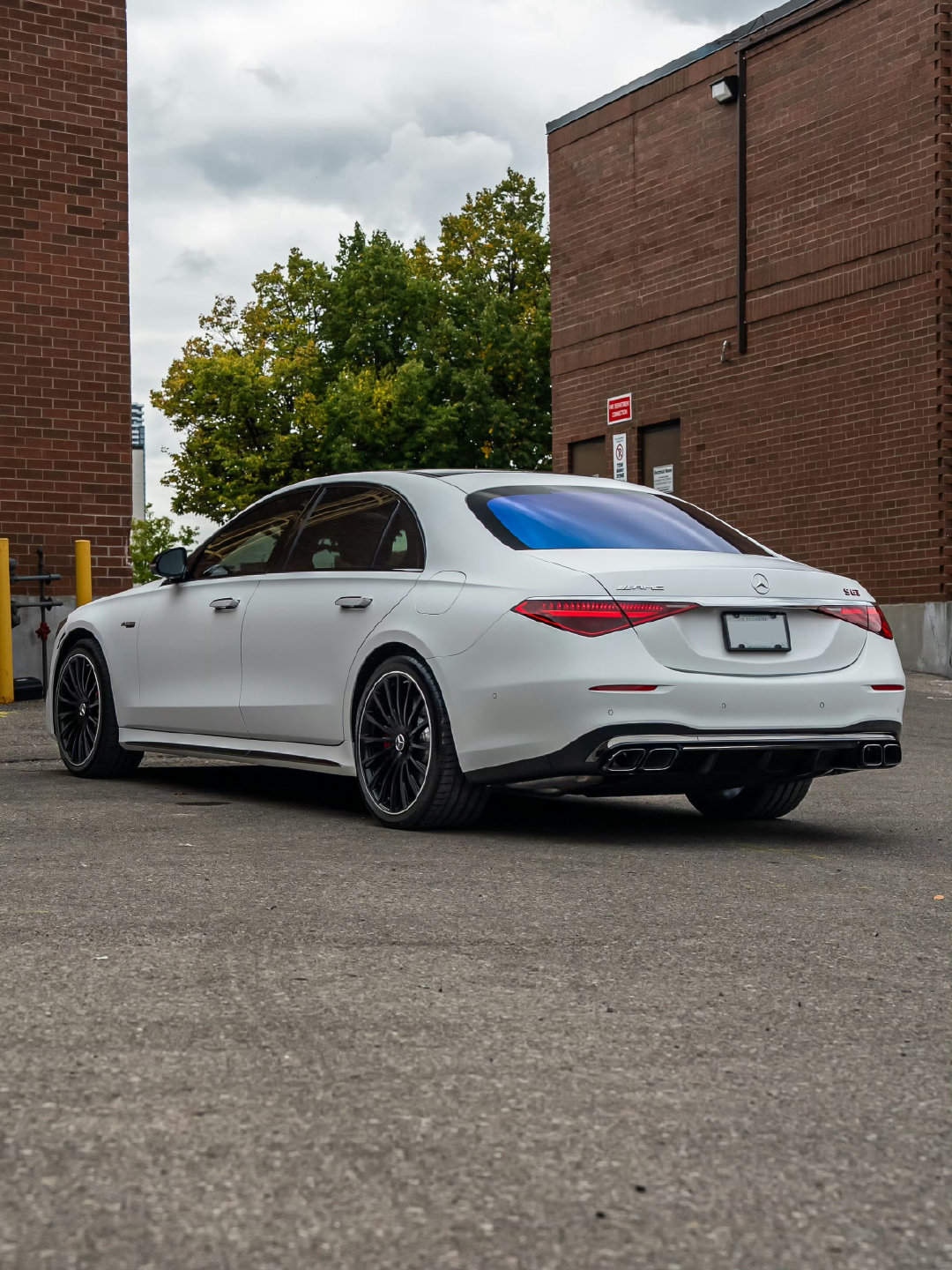 梅赛德斯—AMGS63EPerformance​​​