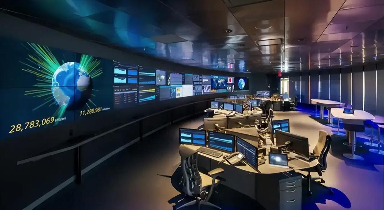 现代空战打到往往不是看谁的导弹多，而是谁先把对方的雷达和通信搞瘫痪！现在中美俄在