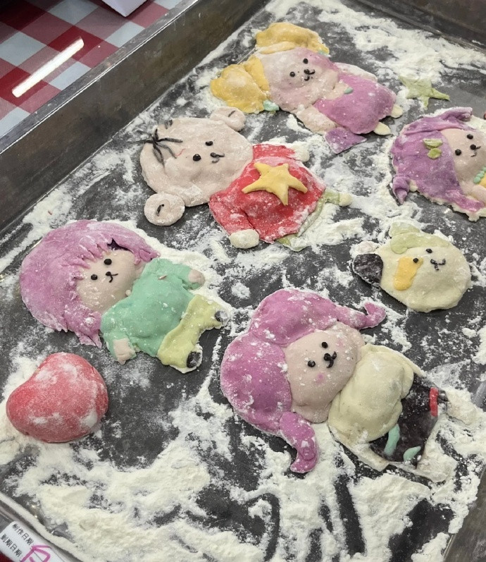 美术生的饺子大赛还是太超前了[捂脸哭]​​​