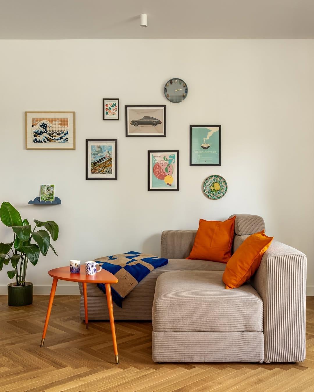 90㎡公寓的“活力密码”：低饱和色彩打底，显大又治愈。一个有高级感的家装应该是怎