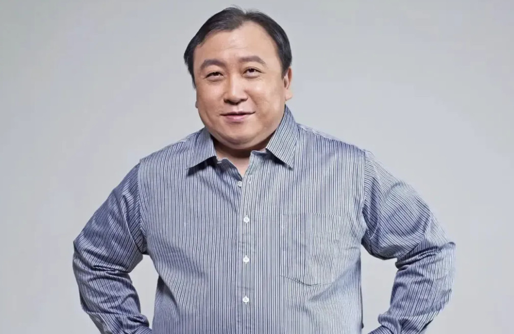 导演王晶聊起四大天王中的黎明时说，他是个说话直率的人，不爱讲场面话，当然人也长得