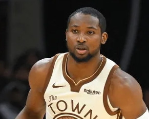 据美国记者KevinOConnor报道，奇才、鹈鹕和开拓者都与乔纳森-库明加产