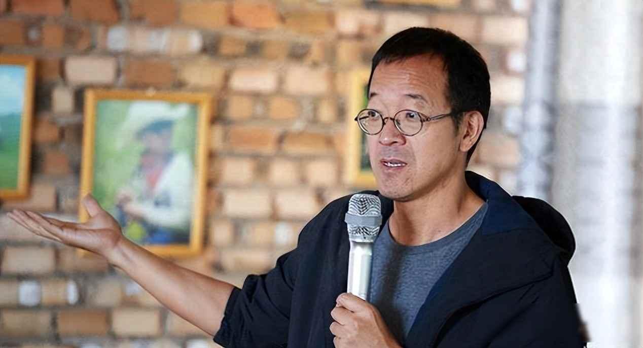 俞敏洪请来陈行甲，新东方变了，商业和公益混在一起了2026年1月，俞敏洪在抖