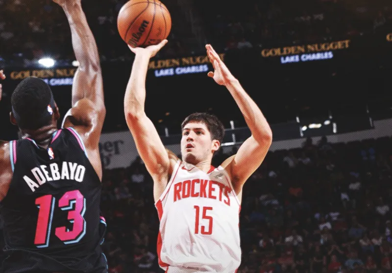 今天NBA常规赛火箭主场迎战热火的比赛已经结束。全场战罢，火箭以123-122战