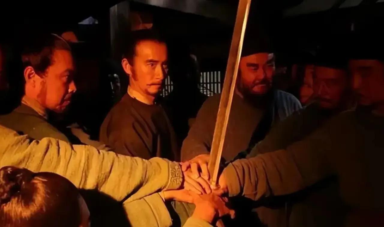 玄武门之变前后，天策府文武的官职真是天渊之别:长孙无忌:比部郎中房玄龄:陕东