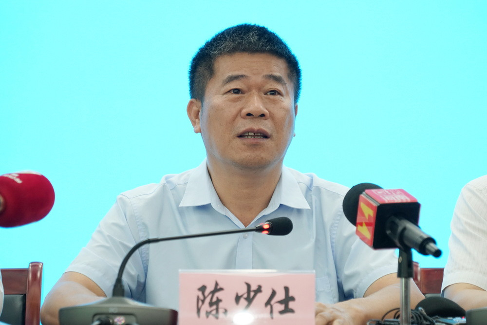 靠医吃医、借医敛财! 海南省卫健委原副主任陈少仕被开除党籍