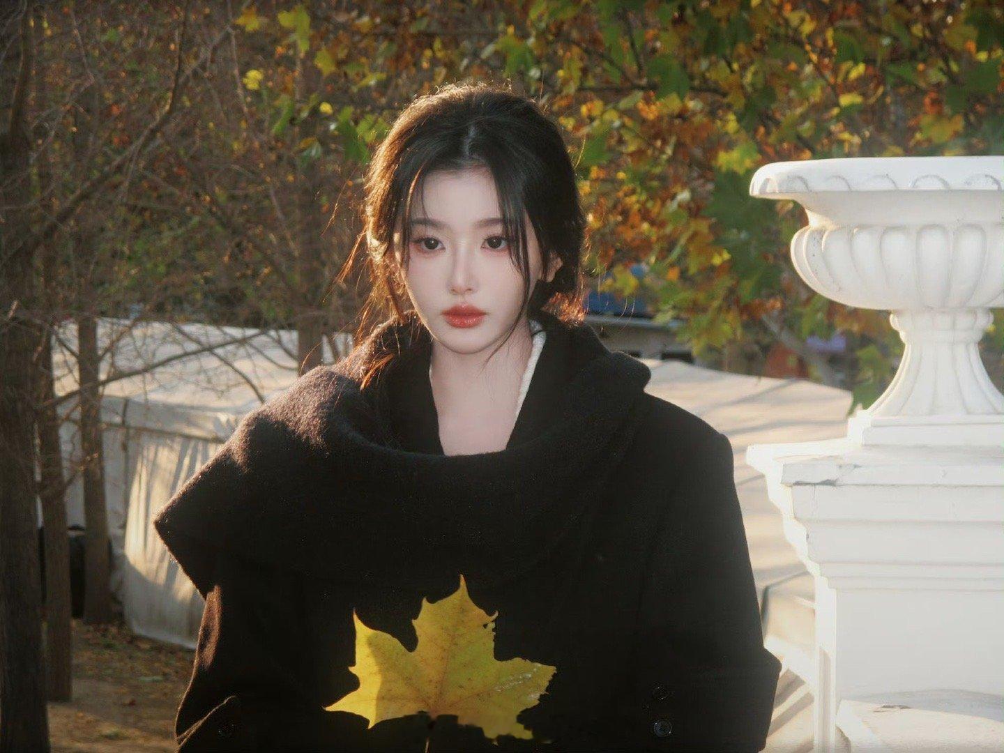 孔雪儿让我想了半天漂亮话孔雪儿的冬日造型美到我疯狂心动！想了半天漂亮话，最后