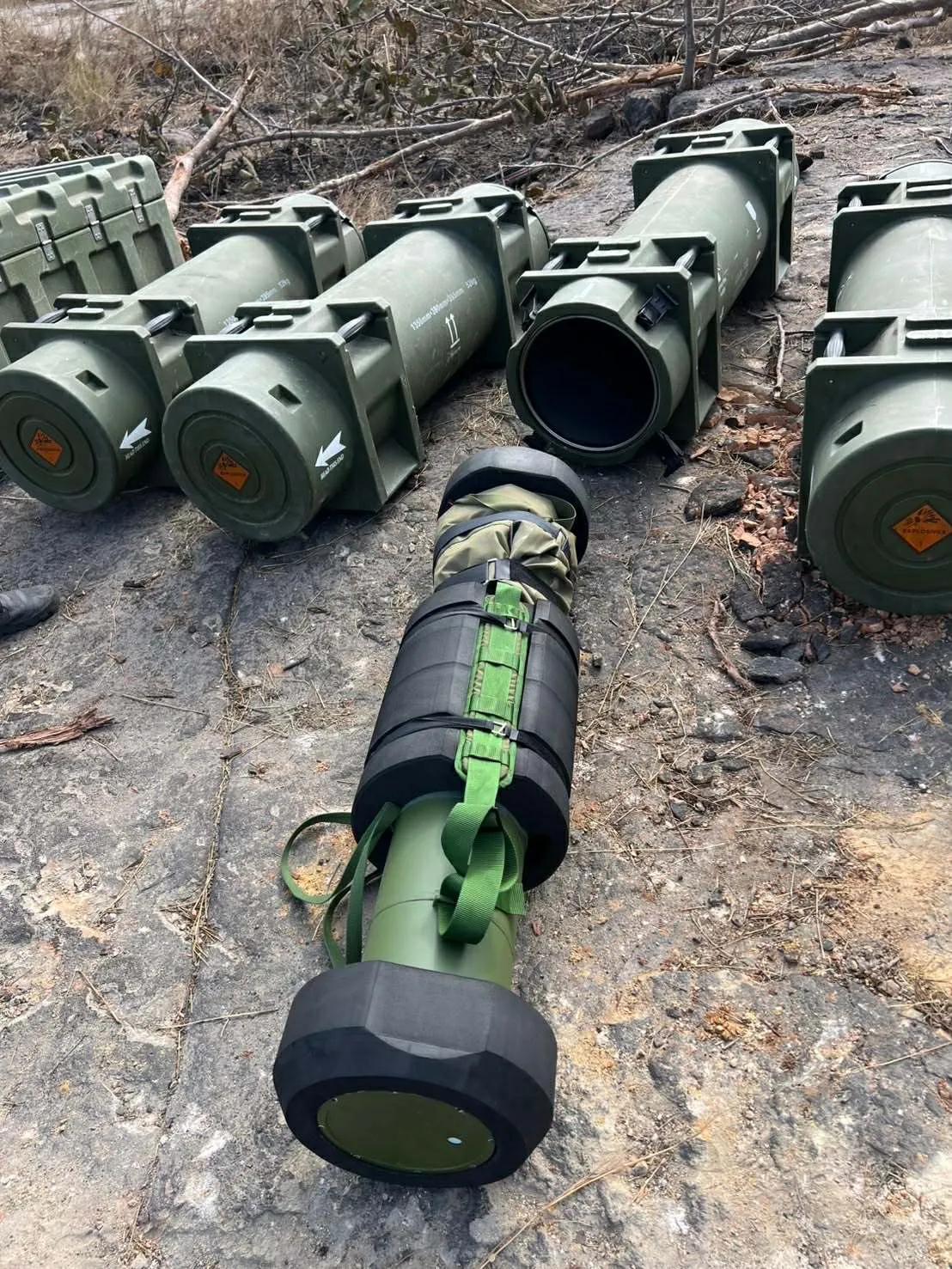 柬埔寨军队明明能对抗VT-4主战坦克，奈何战斗力和战斗意志都太弱了！图为泰国