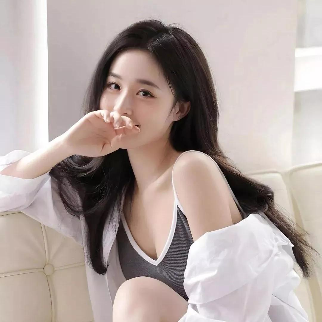 甜美可爱少女风轻松自在的生活瞬间甜系少女照温柔气质少女风温柔甜美少女初