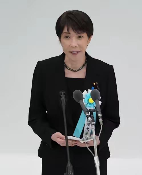 冲破71年隐形红线！日本集体拜鬼，为何我们要做最坏打算？8月1