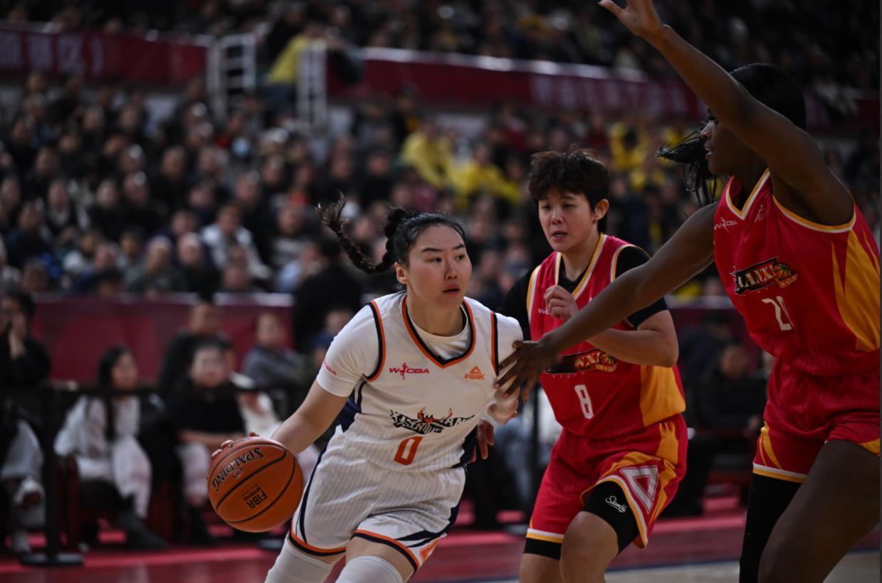 WCBA最真实的现状即辉煌的战绩是依靠老将和外援铸就的WCBA得分榜前十五