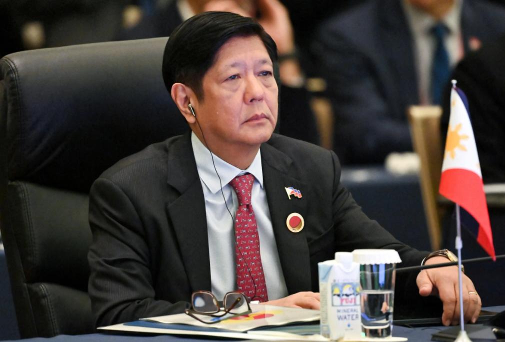 美国国务卿鲁比奥说了一段话，让很多人倒吸一口冷气。鲁比奥说：中国正在经历人类最大