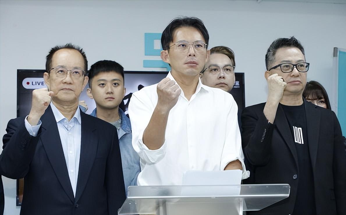 避免民众党被抹红，黄国昌重申党公职赴大陆一定要申请，喊话“跟民进党没谈和空间”　