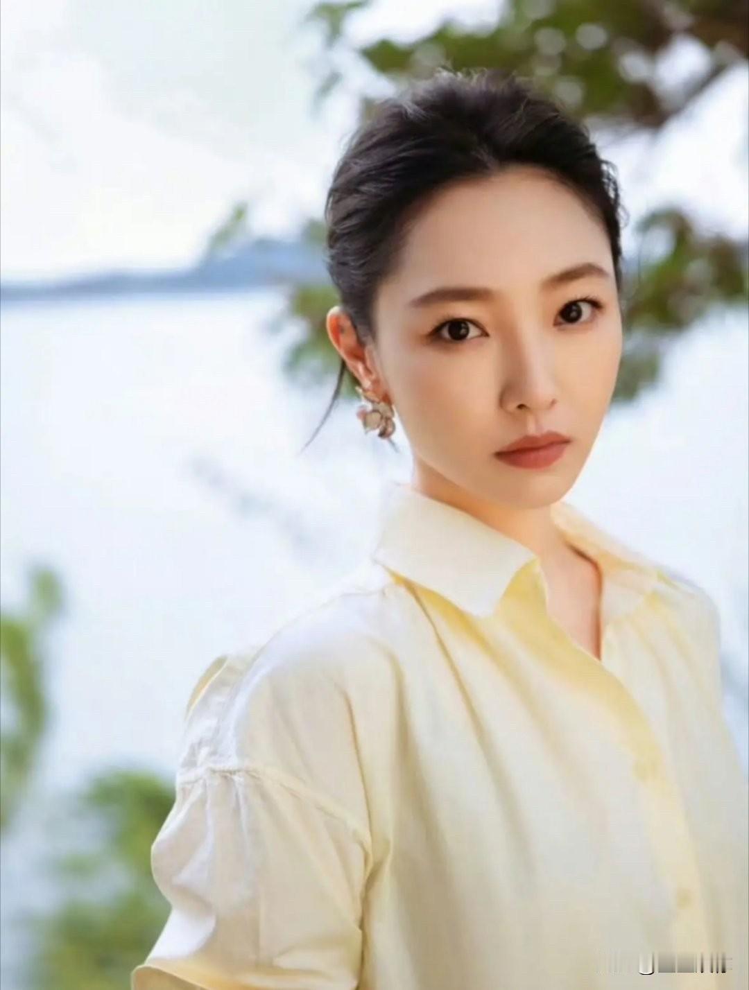 本来大制作就不会用白百何了，她现在唯一能用的就是演技了，可以找张律这种国内知名度