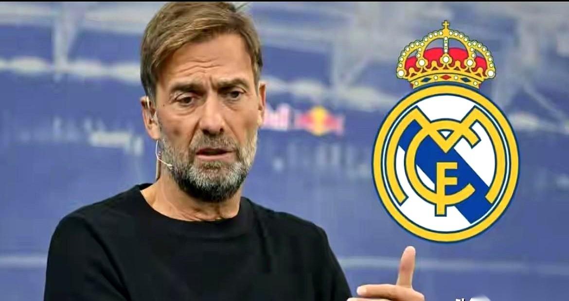 你以为皇马主教练的位子是香饽饽？错了。现在这位置，就是个火山口，谁坐谁屁股烫。