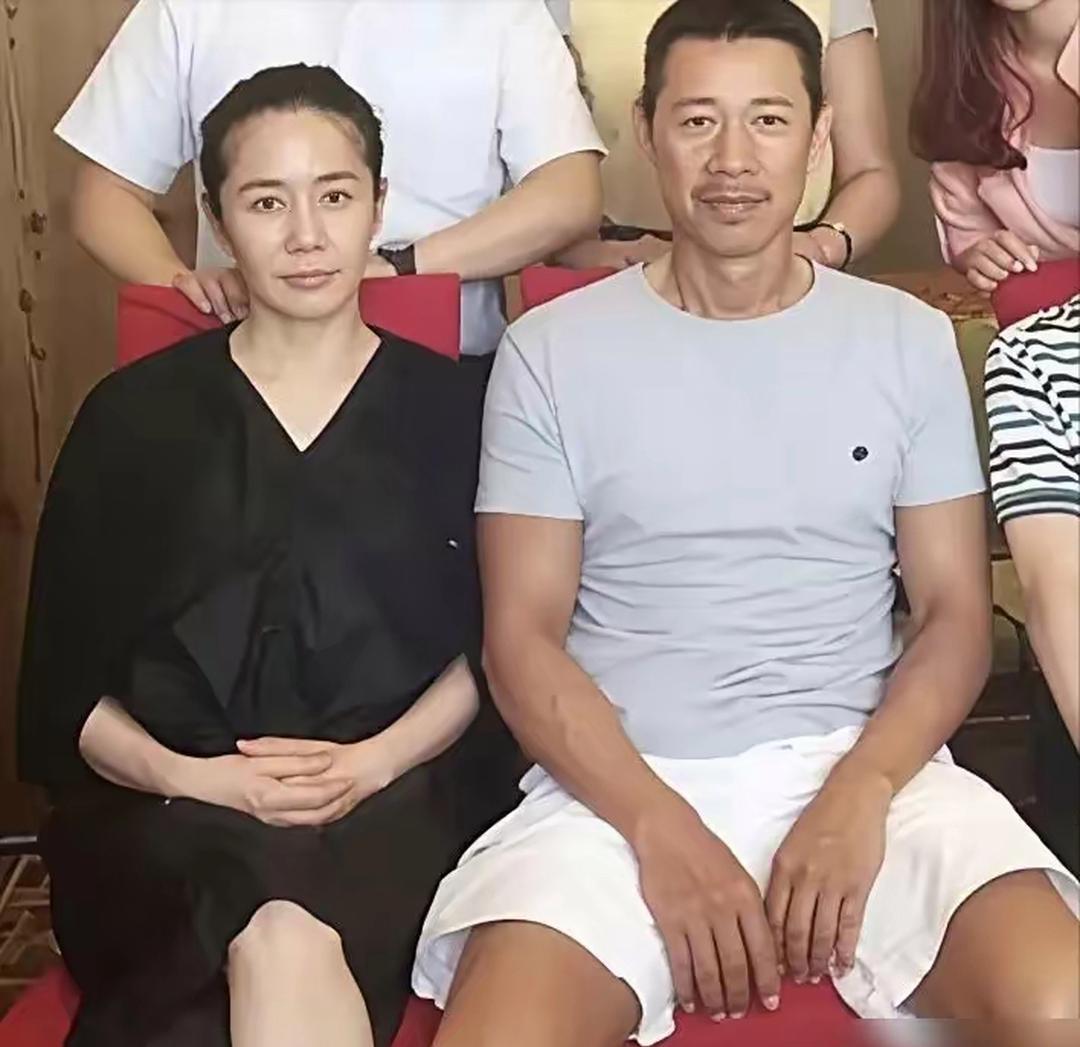 69岁张丰毅的老婆霍凡，原来是我们熟悉的她，难怪结婚30年零绯闻