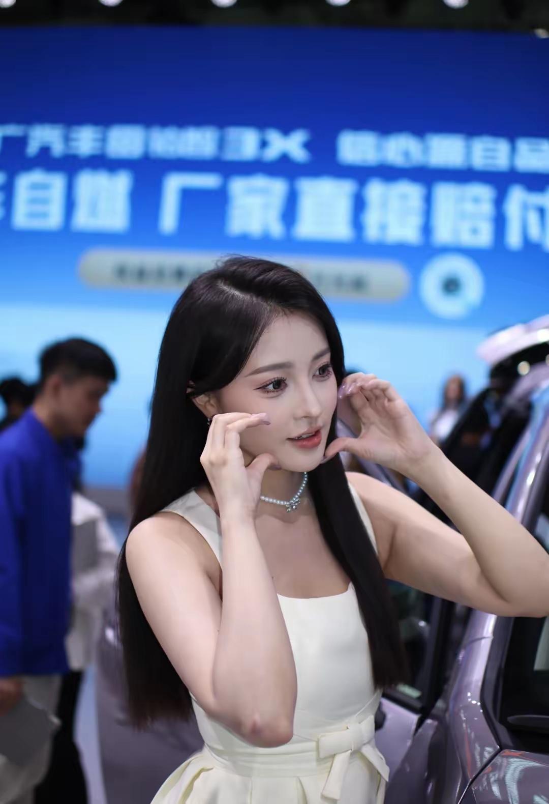 美女真的更容易拍照吗