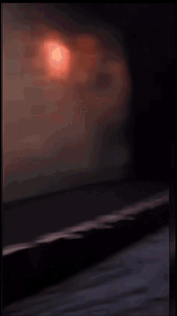 内娱怎么也没想到，观众们说不看电影就不看了，有人发现电影院空荡荡的，问电影票也没