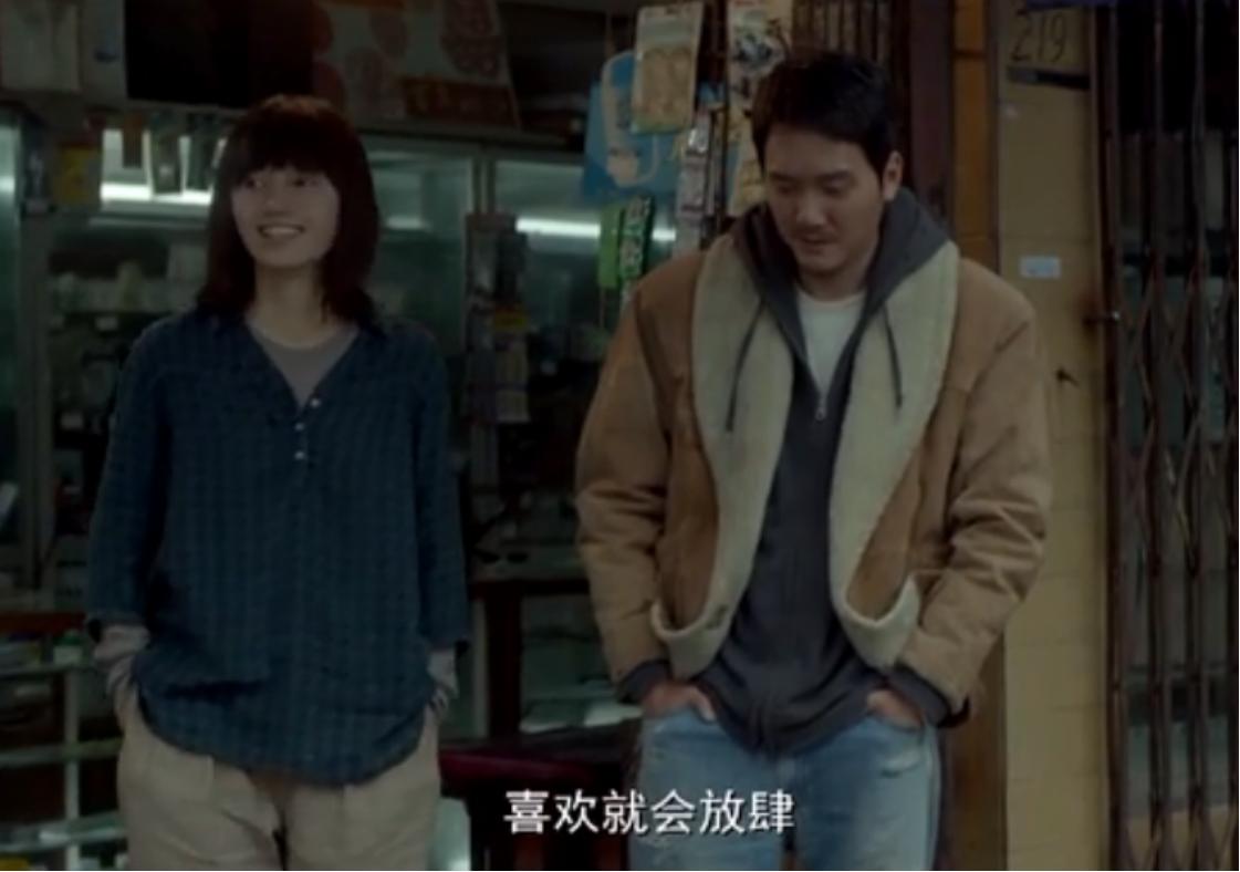 别再卑微了！真正的爱情，是你我平等的陪伴与相互宠爱嘿，朋友们！今天咱们不聊别