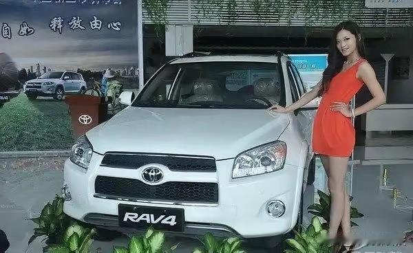 2025广州车展期间，一汽丰田第六代RAV4的预售策略非常值得玩味。15.1