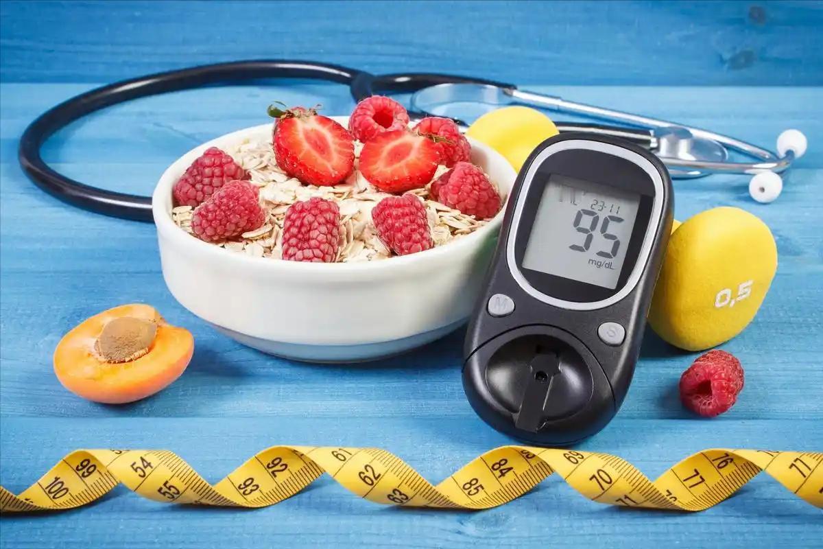 糖友圈传疯的“聪明药”靠谱吗？每天吃一片，就能稳血糖还省钱？ “糖尿病人有救