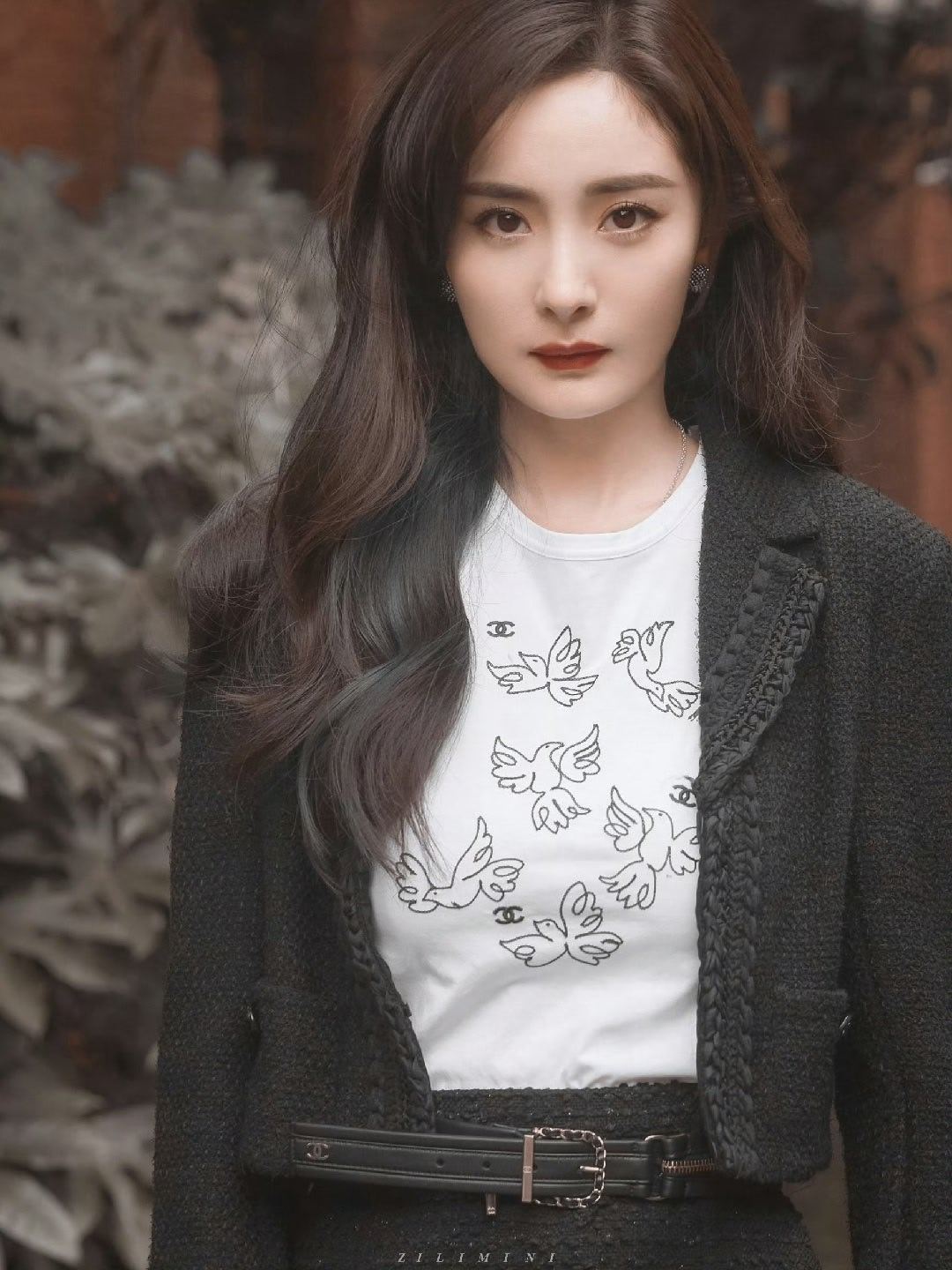 #杨幂##杨幂是当下多边形都非常强的演员##曝白玉兰杨幂0票#​