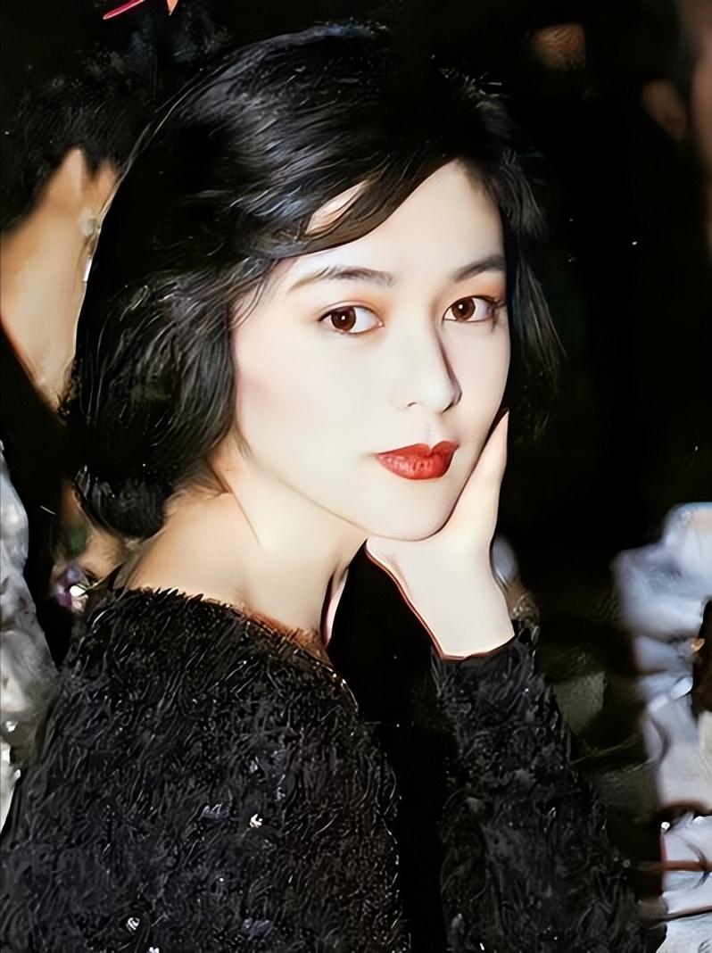 “我这辈子什么男人都试过，有女朋友的男人我试过，有家室的男人我试过，单身的男人我