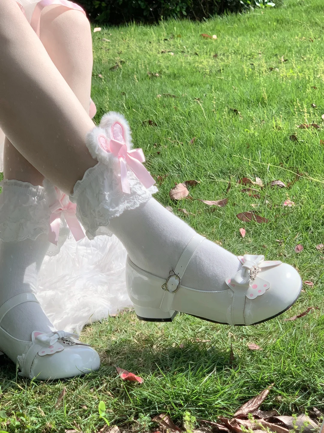 拜托 白色尊滴好可爱啊🎀