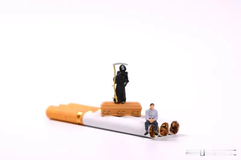 戒烟时的不良反应真让人崩溃，但有办法缓解。要是精神上犯烟瘾，就转移注意力。找朋
