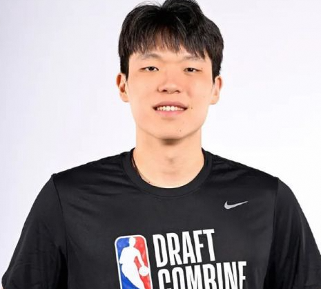 NBA官宣提前选秀46人名单，杨瀚森备受瞩目