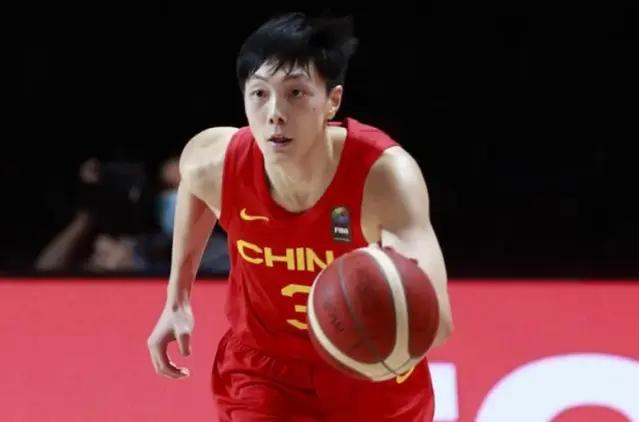 建议以后派U21青年队出战亚运会男女篮球项目，还有男篮亚洲杯。感觉这两项赛事已经