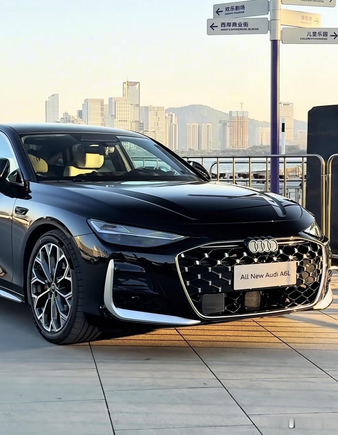 严重怀疑奥迪A6和别克的设计师是一个师父下山的，这设计是谁抄袭谁的啊？