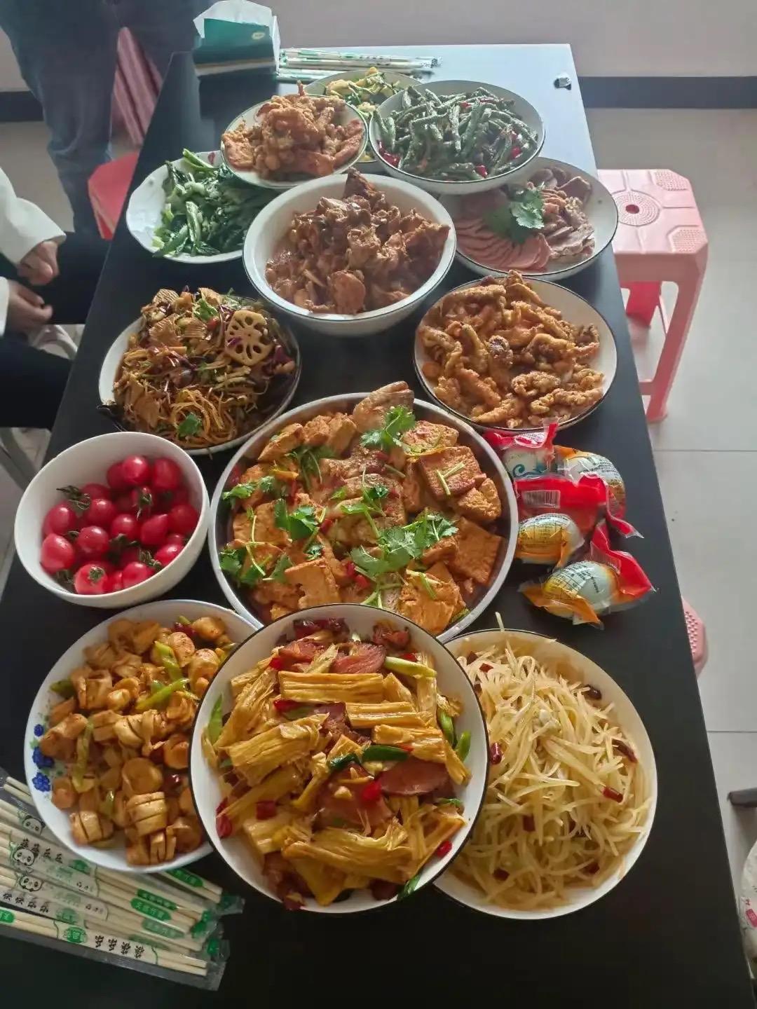在农村这样一桌菜，算什么水平