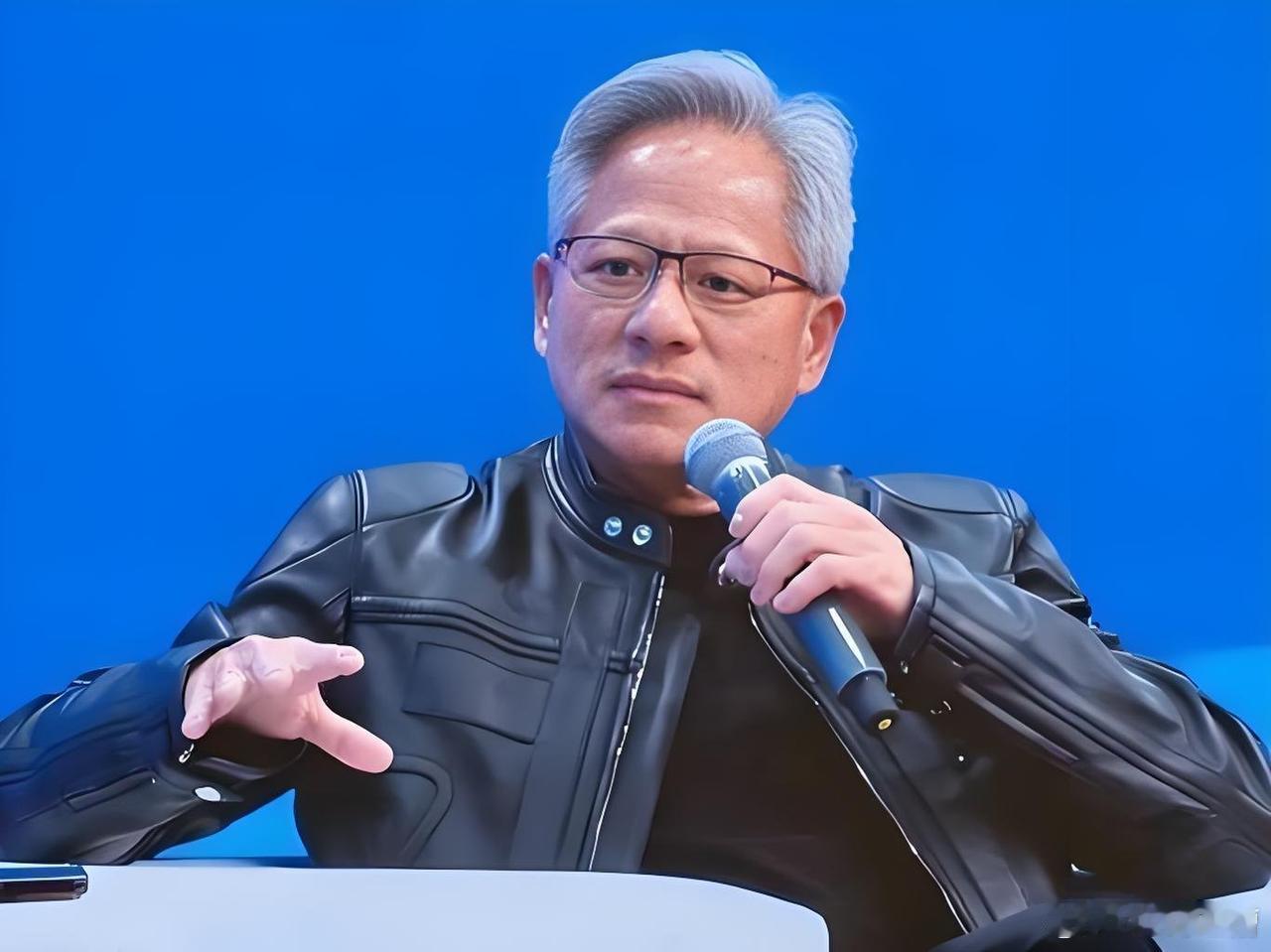 有人说英伟达的黄仁勋和AMD的苏妈长得很像还真没看错，因为人家本来就是亲戚​