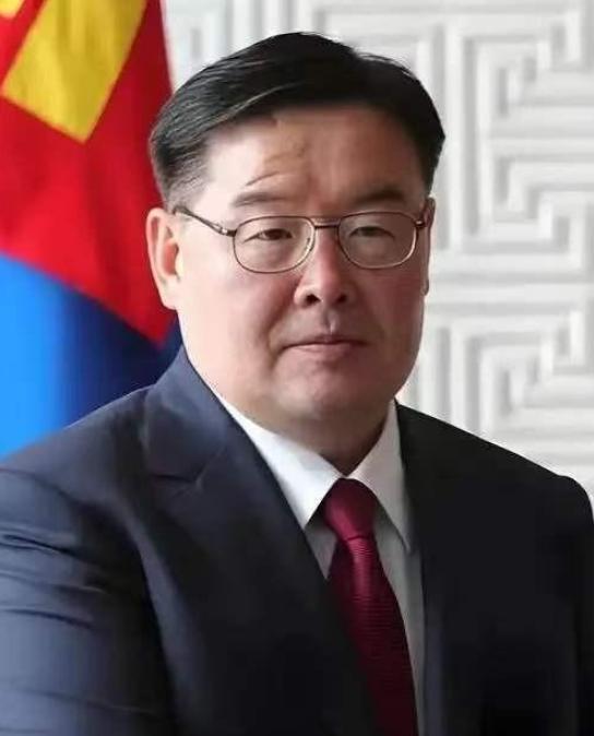 蒙古国这手玩得够狠，8月1日起直接对中俄国际公路和本国国道过路费，祭出2