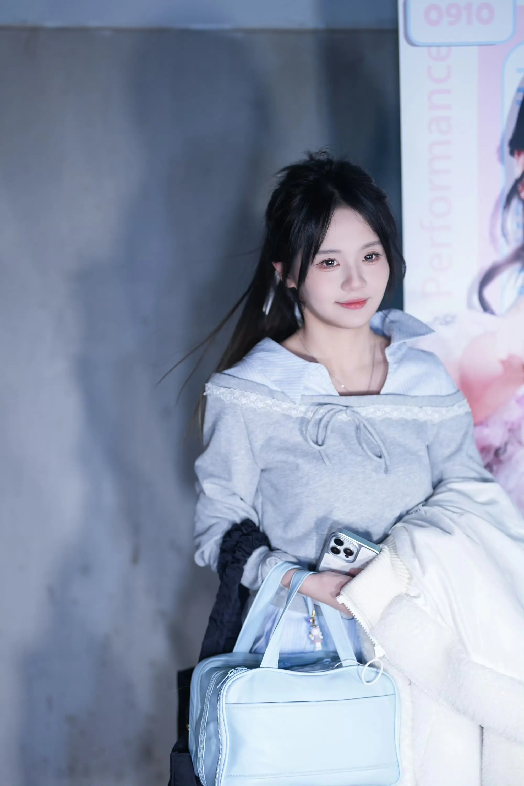 黄宣绮 这套衣服很美