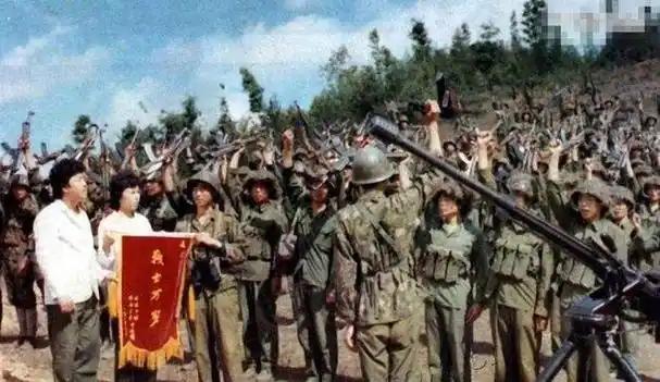 同一场战争，两种截然不同的说法！中国人讲这是"自卫反击、给个教训"，但越南人憋