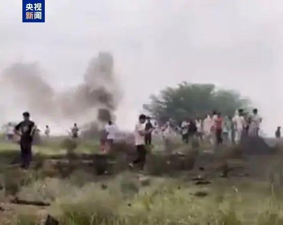 突发! 印度战机坠毁