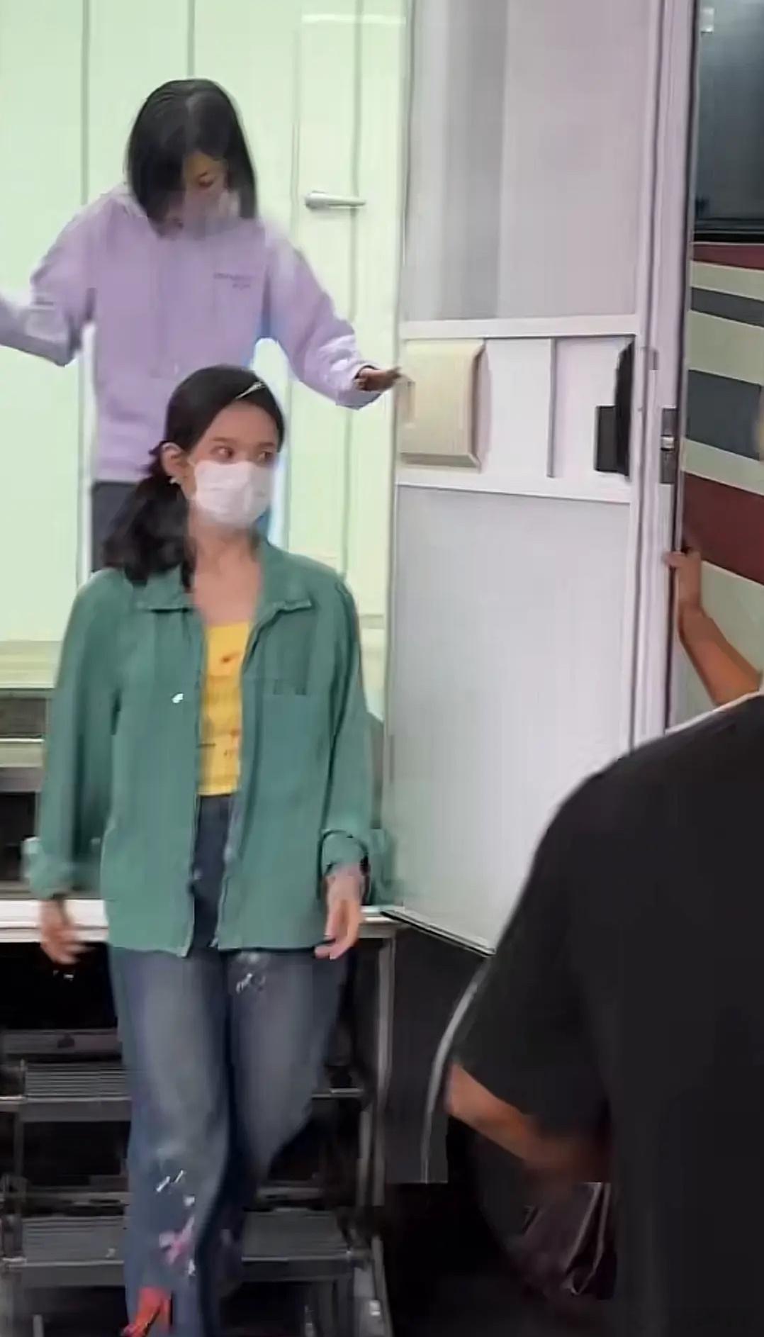 演厂妹也不用这么纪实吧