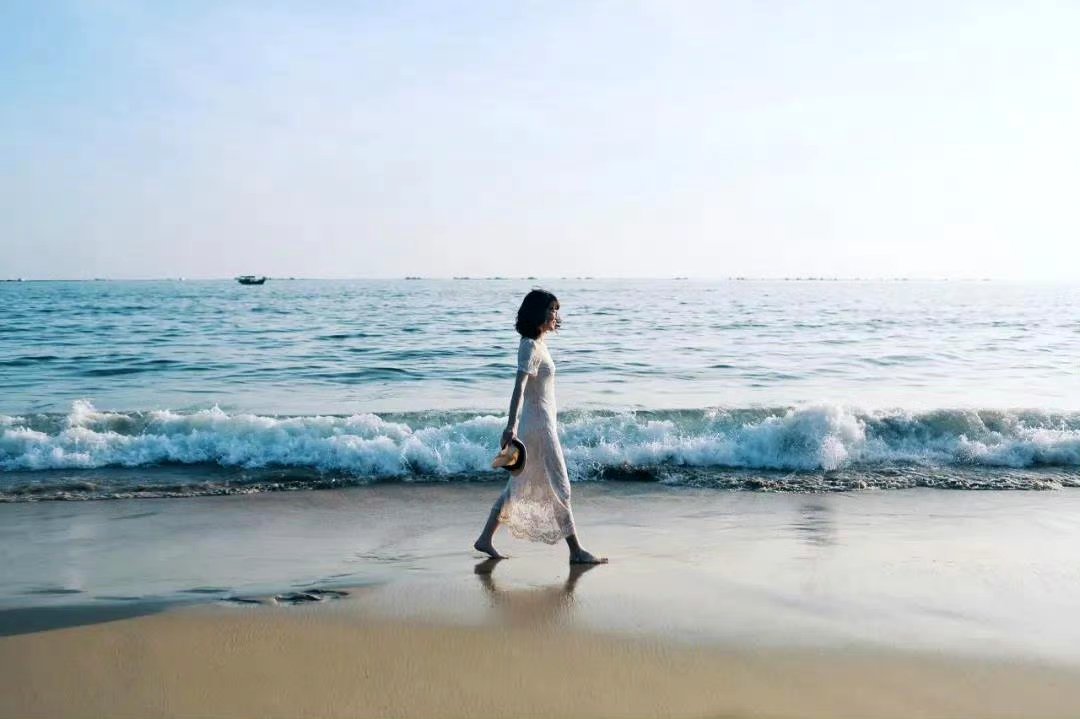“我国各地老婆的叫法：”1、北京叫——媳妇2、河南叫——屋里头3、天津叫——孩