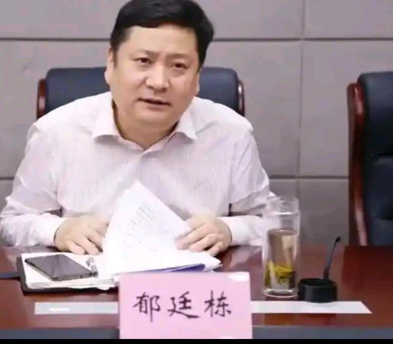 杭州酒局事件的知情人发声，透露了受害女生的三点信息：一、受害人是厦门一国企地