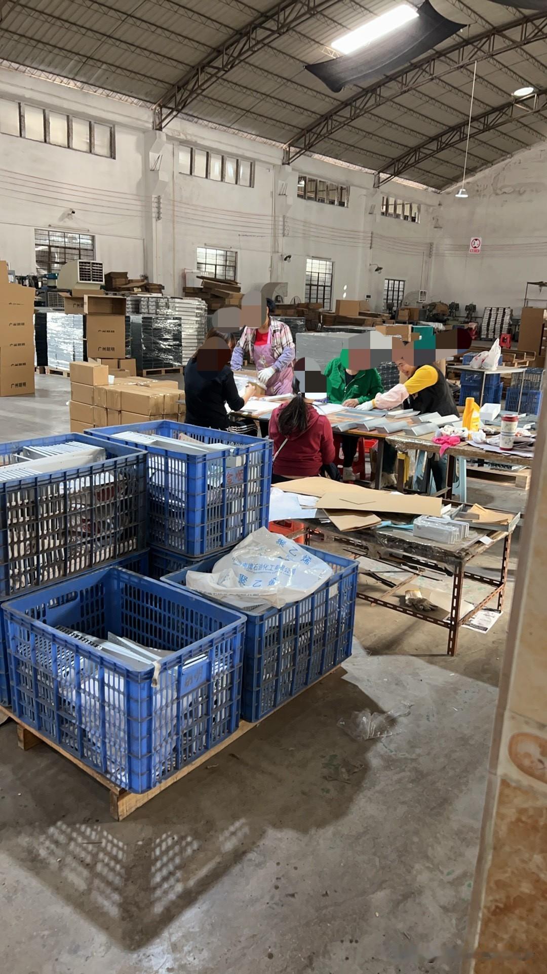 工厂的工作为什么多数的年轻人都避之不及，不愿意干呢？第一原因肯定是时间长啊！