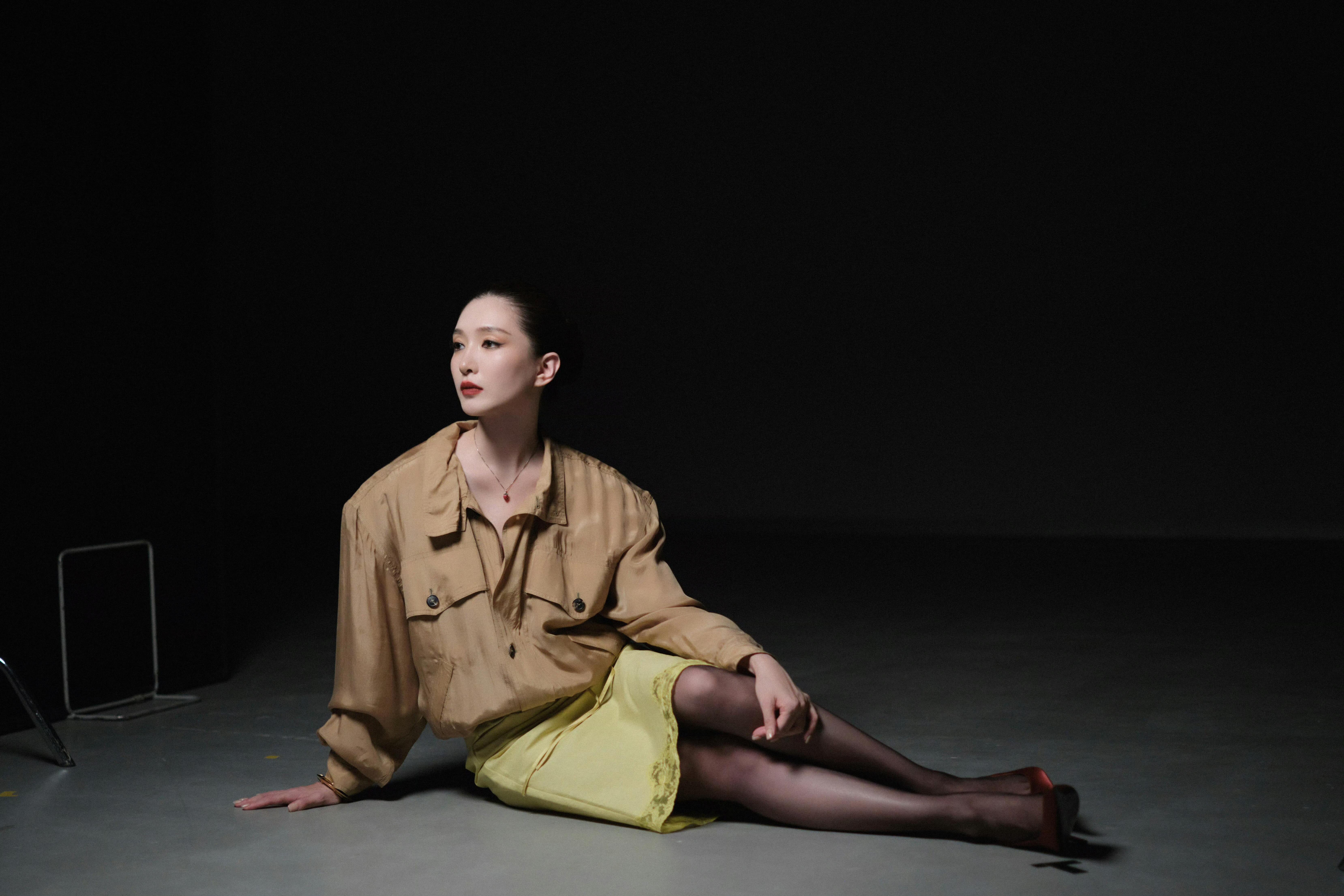 江疏影（丝滑）