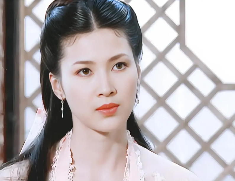 从未见过这么凄惨的女主角影视剧里面失身的女主角不是没有，比如说《神雕侠侣》里