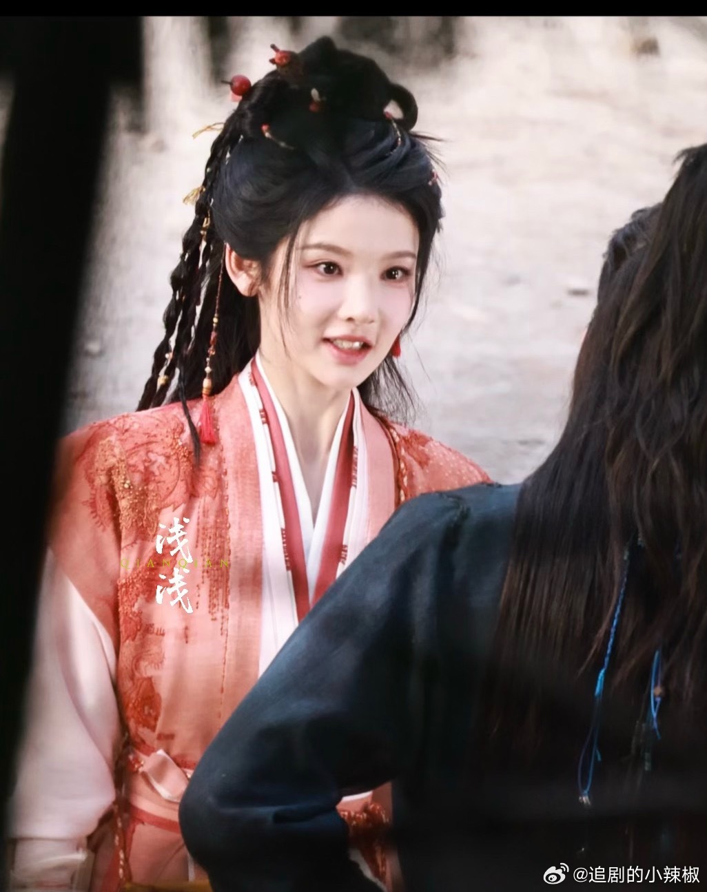 女主和女二生图路透，哪个更好看？