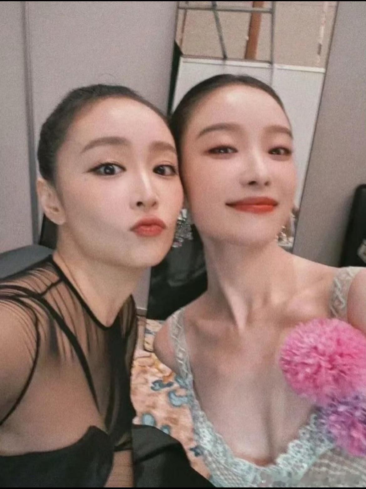 辛芷蕾倪妮高叶火象三人组三个人美的不同感觉谁懂！！美女们私下感情都很好，参加微