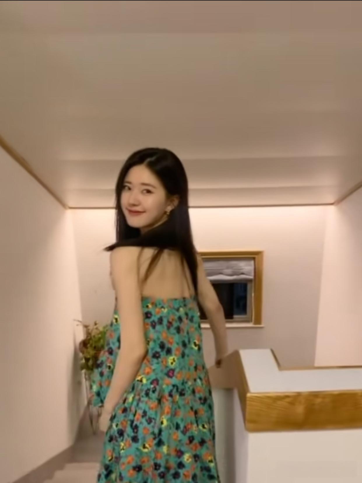 早些年的赵露思真的太好看了