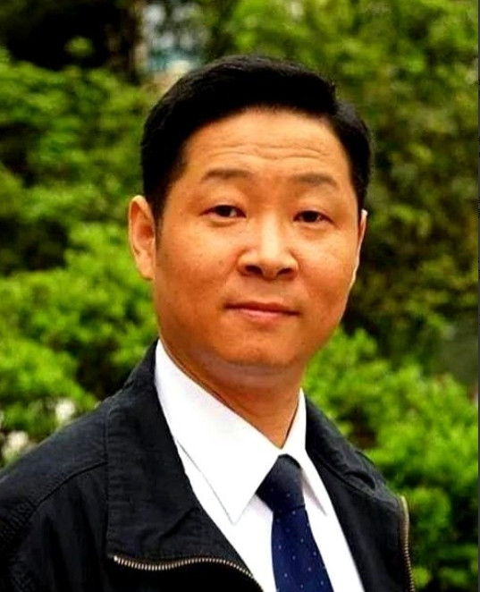 赵亮的“大瓜”来了就在昨天已经被爆出来了原来是因为浙江嘉兴一个商场开