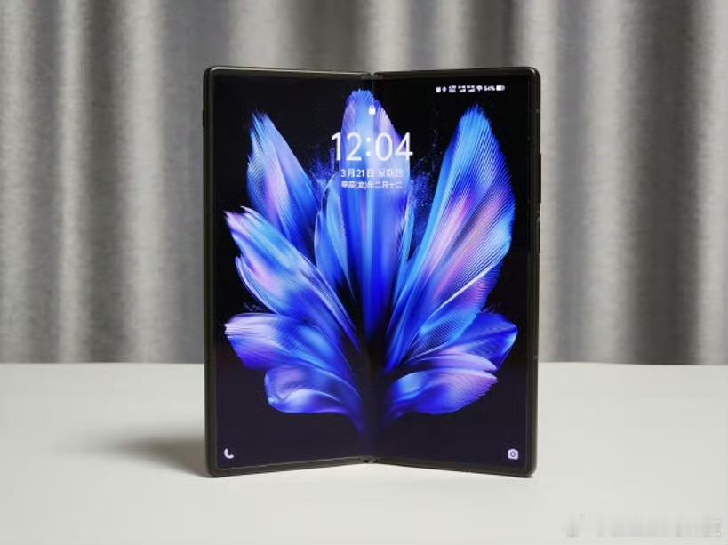 vivoXFold56.53''(外)+8.03''(内)屏幕，骁龙8Ge